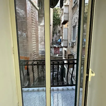 Apartment La Casa Del Ponte Naples